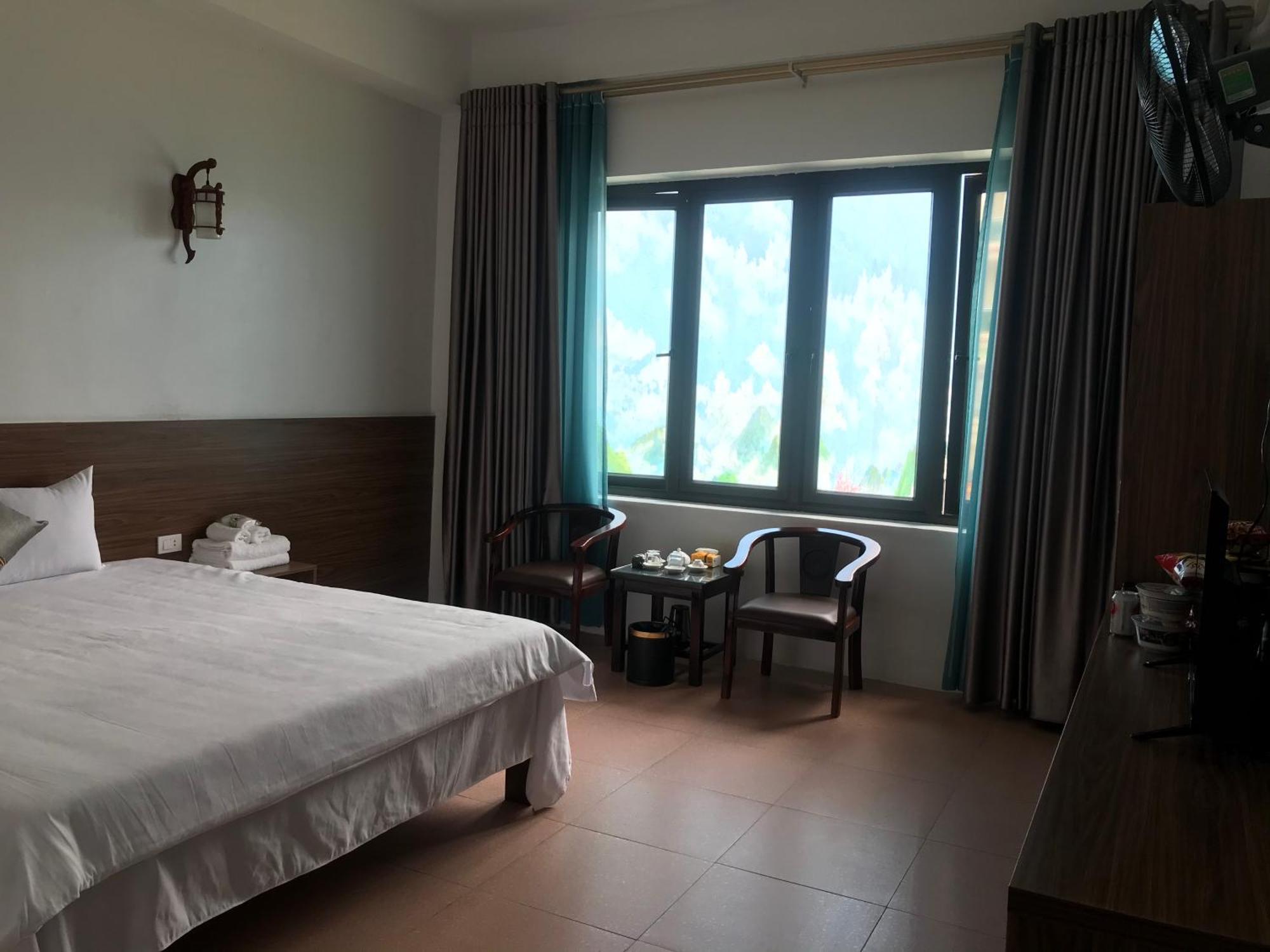 Anh Anh Hotel Bac Ha  Kültér fotó
