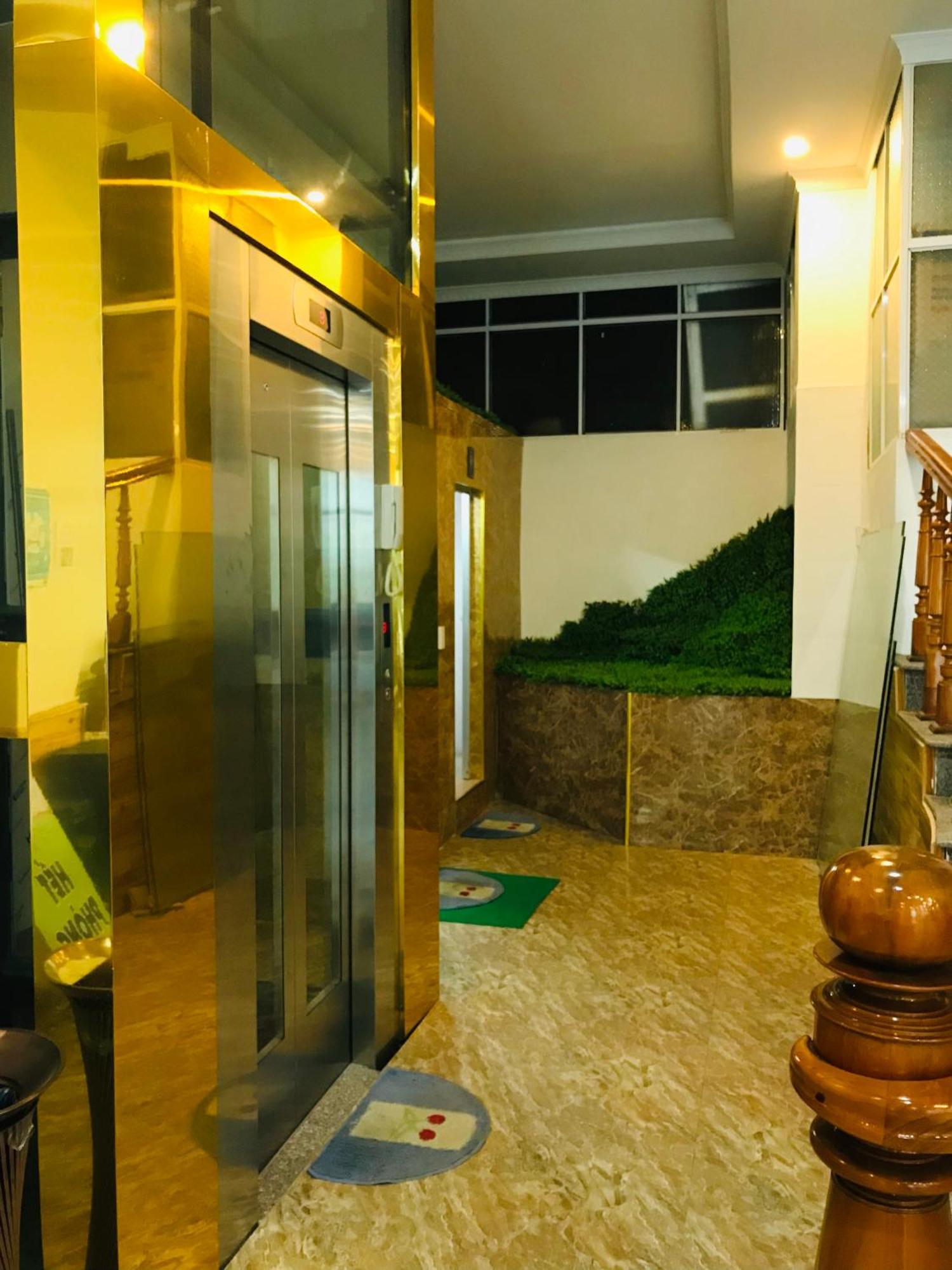 Anh Anh Hotel Bac Ha  Kültér fotó